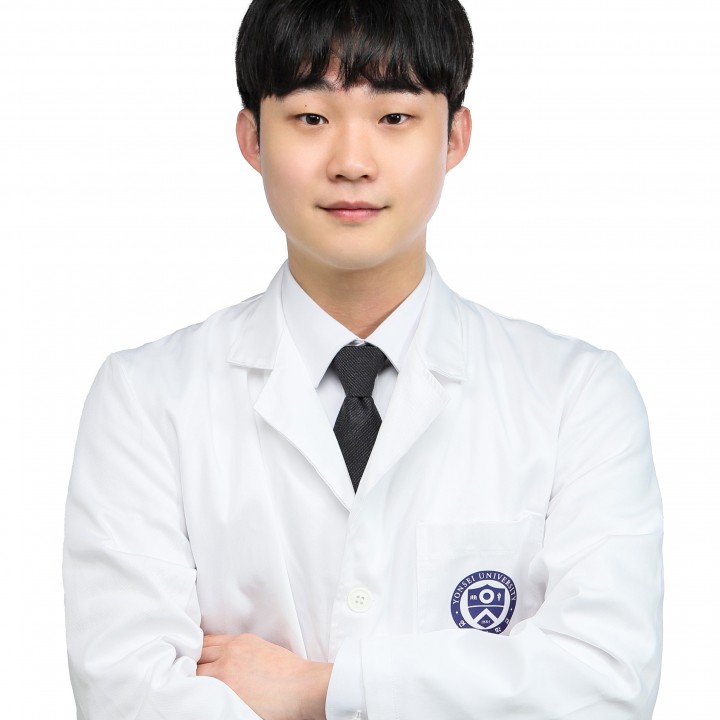 이미지_권용준_석박통합.jpg