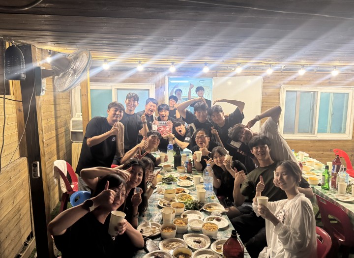 MT 단체사진.jpg